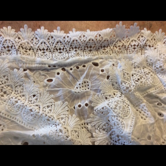 💜Restocked gorgeous lace up crop top💜 - Picture 7 of 8